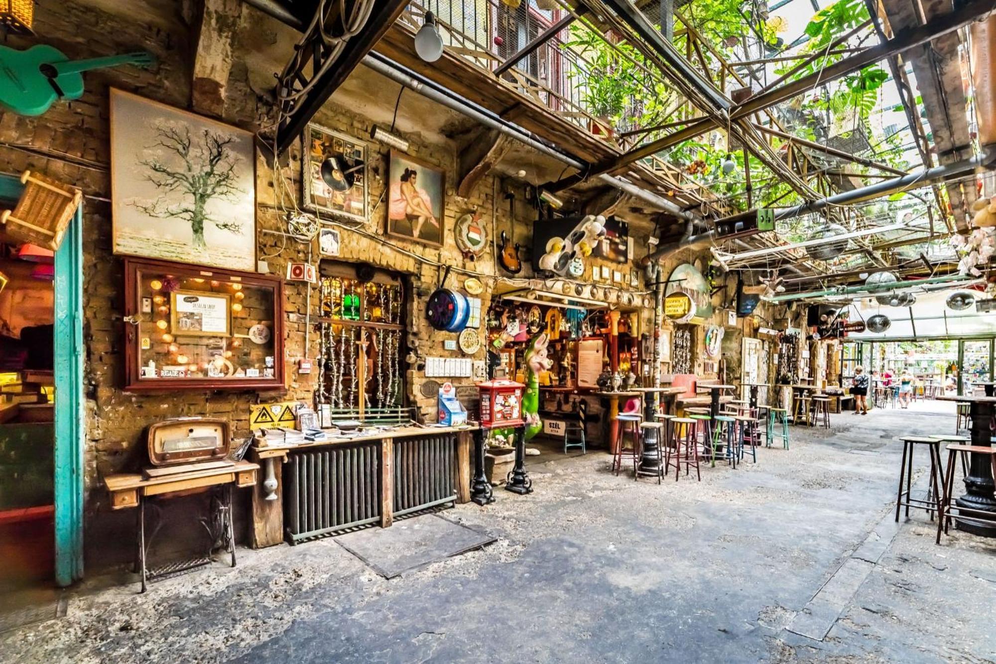 Casadeco Budapest Apt-Stunning New York Cafe View Exterior foto